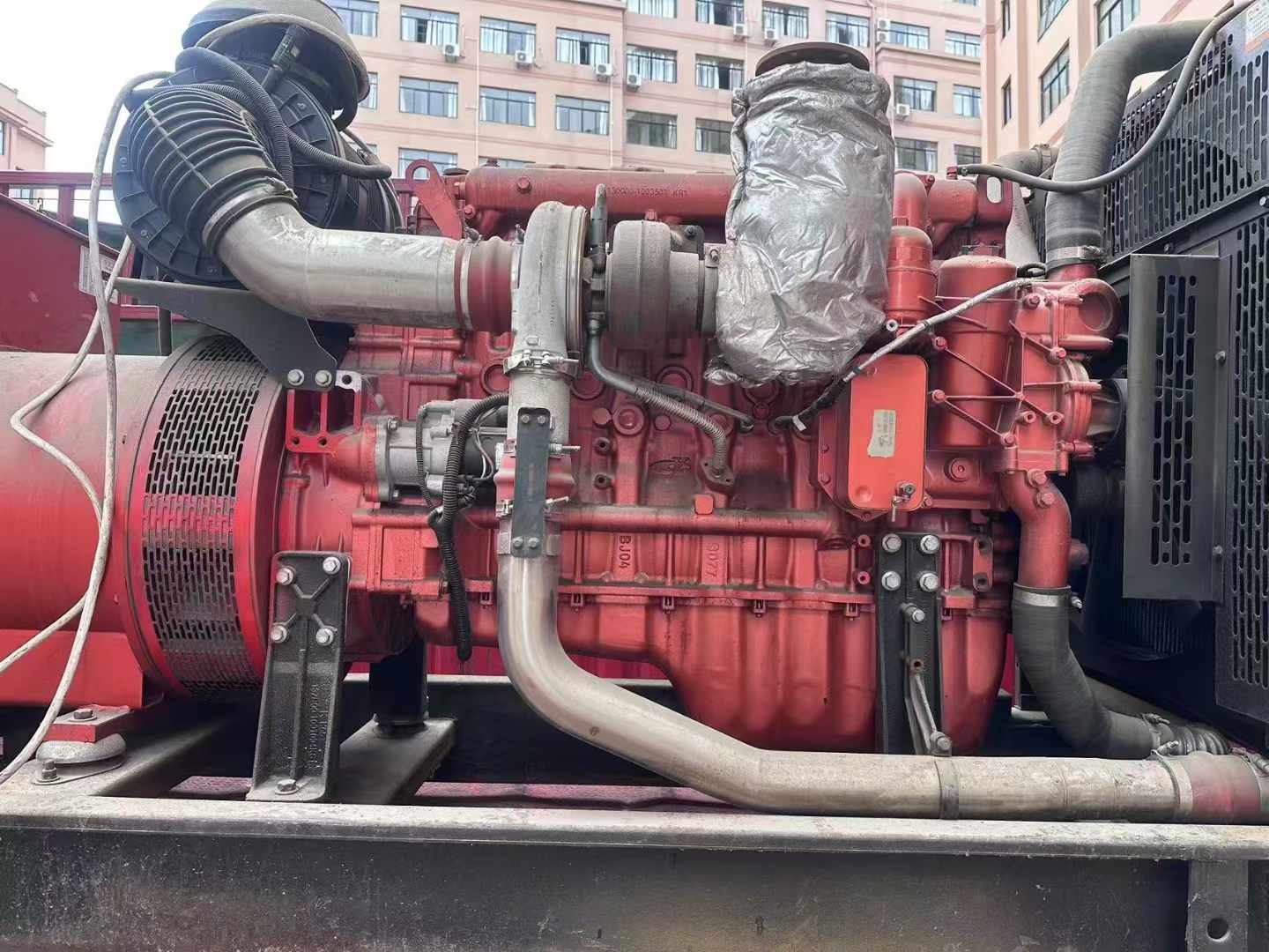 黄南如何选择适合 600kW 柴油发电机组的过载保护器？